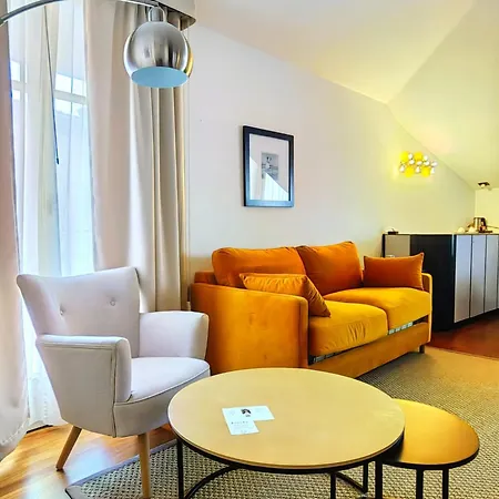 Casa Alle Colonne By Ancora 4*