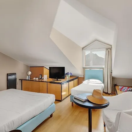 Casa Alle Colonne By Ancora Hotel 4*