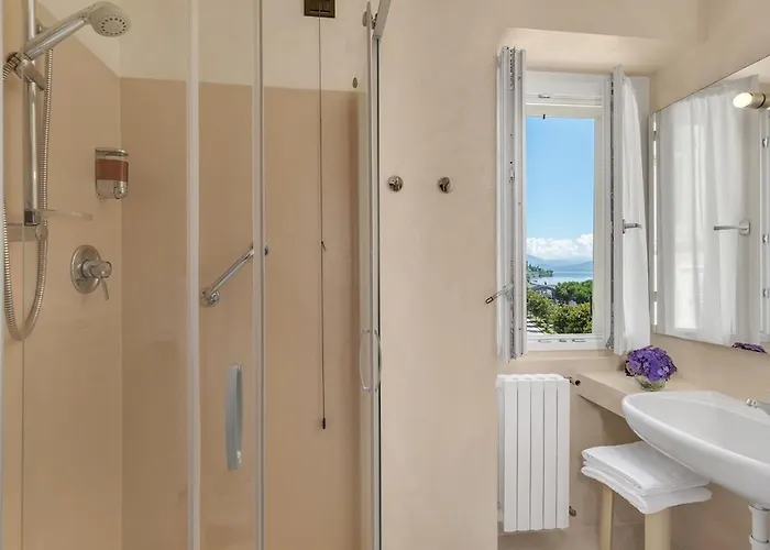 Casa Alle Colonne By Ancora Otel Verbania
