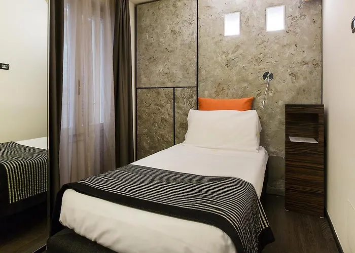 Otel Casa Alle Colonne By Ancora 4*