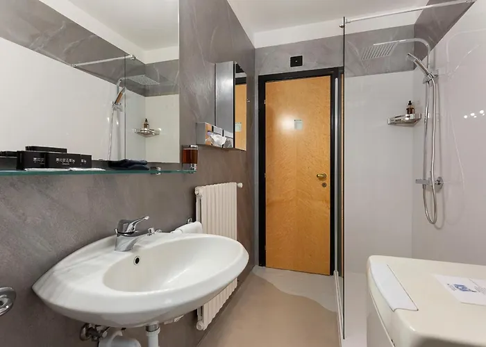 Otel Casa Alle Colonne By Ancora 4*